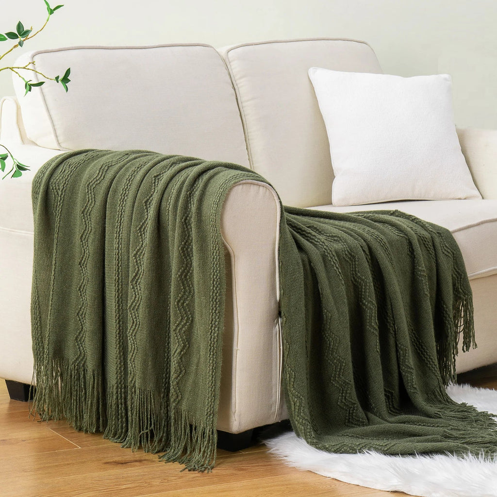 Green Textured Knitted Fringed Throw