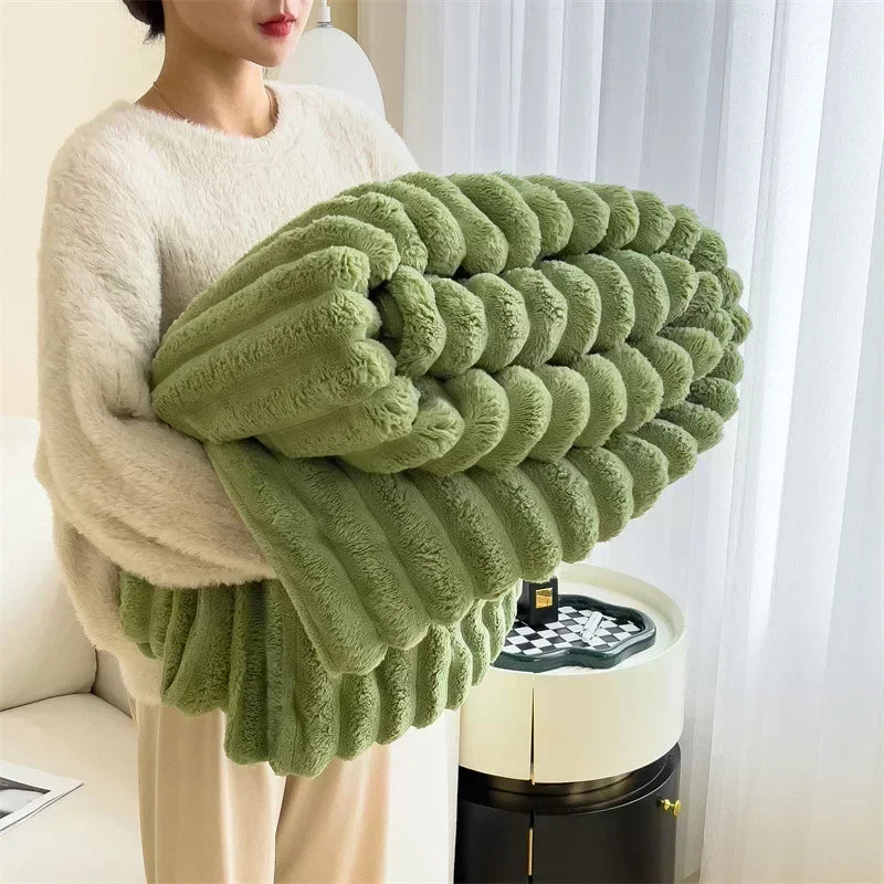 Green Soft Ribbed Faux Fur Throw