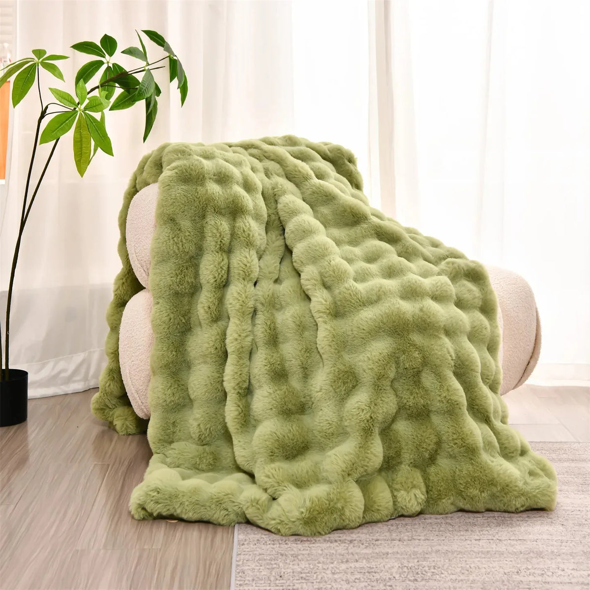 Green Plush Reversible Faux Fur Throw