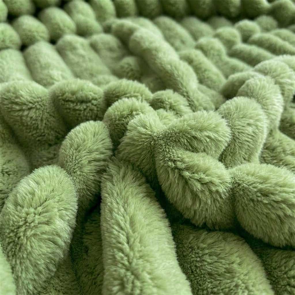 Green Soft Ribbed Faux Fur Throw