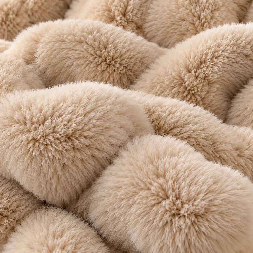 Soft Raised Faux Fur Throw – Beige 160x200cm