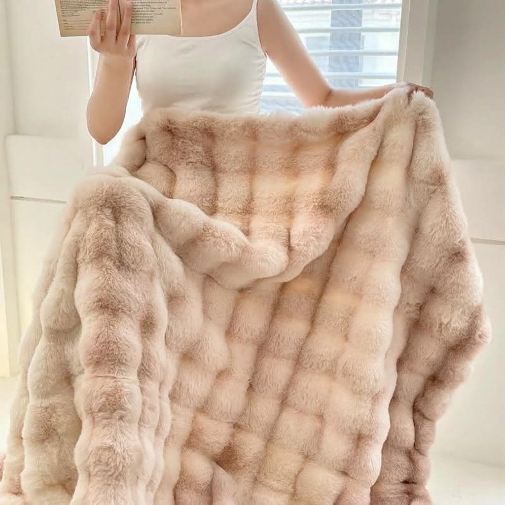 Cream Plush Reversible Faux Fur Throw