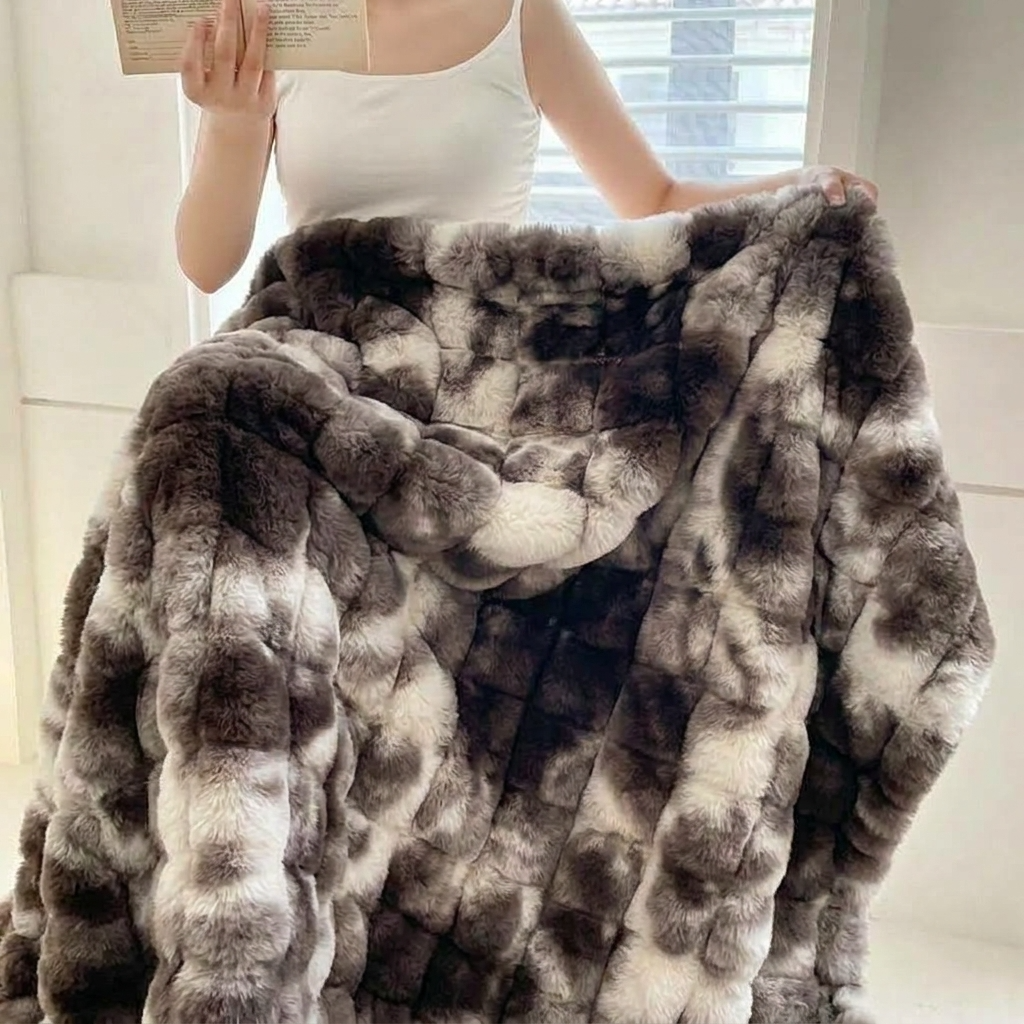 Marble Plush Reversible Faux Fur Throw