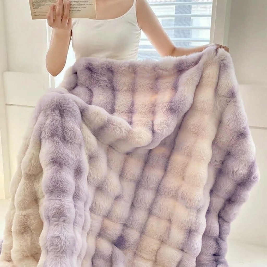 Lilac Plush Reversible Faux Fur Throw